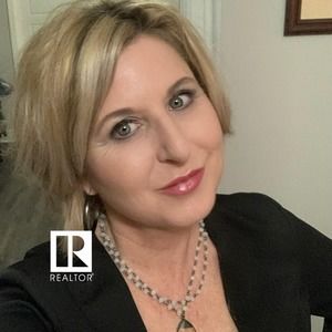 Meet your Posher, Tabitha